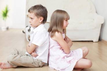 Gelosia Tra Fratelli E Sorelle. Ancora Consigli Utili Per Mamma E Papà
