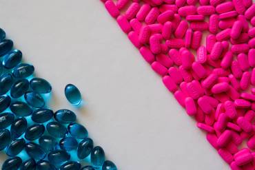 Essere Genitori Oggi. Pillola Rossa o Pillola Blu?