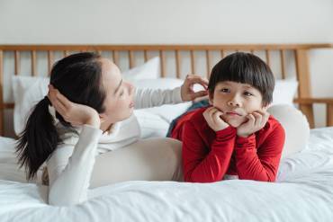 5 motivi per cui il tuo Bambino, ogni mattina, Rifiuta di Vestirsi